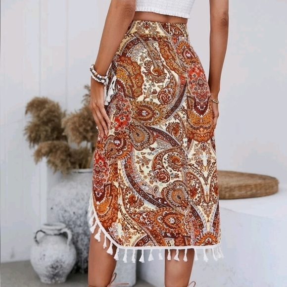 VCAY Paisley Print Tassel Trim Wrap Hem Skirt for women size xs - Picture 3 of 3